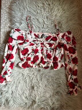 H&M Red Floral Off-Shoulder Tie-Front Crop Top